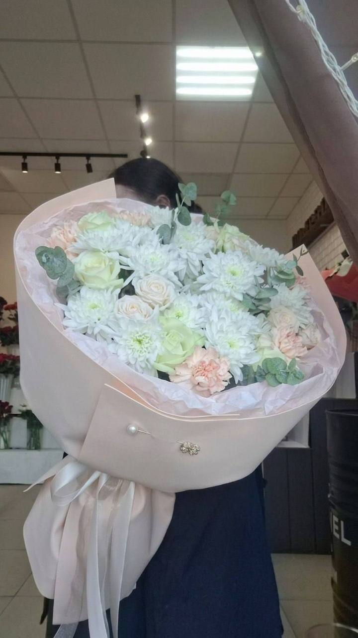 Авторский букет «Нежное прикосновение»
